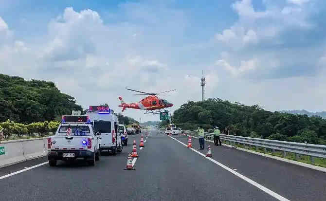 七星关区高速公路汽车救援案例